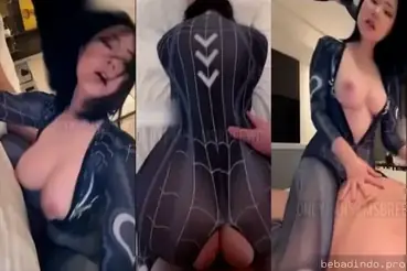 Main panas bareng pacar cantik yang doyan cosplay